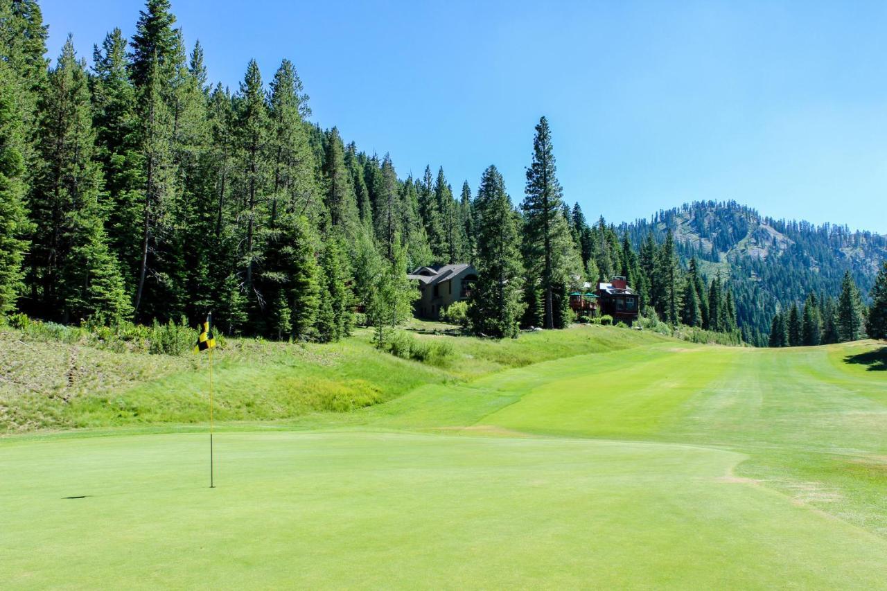 Squaw Valley Ski Flat โอลิมปิกแวลลีย์ ภายนอก รูปภาพ