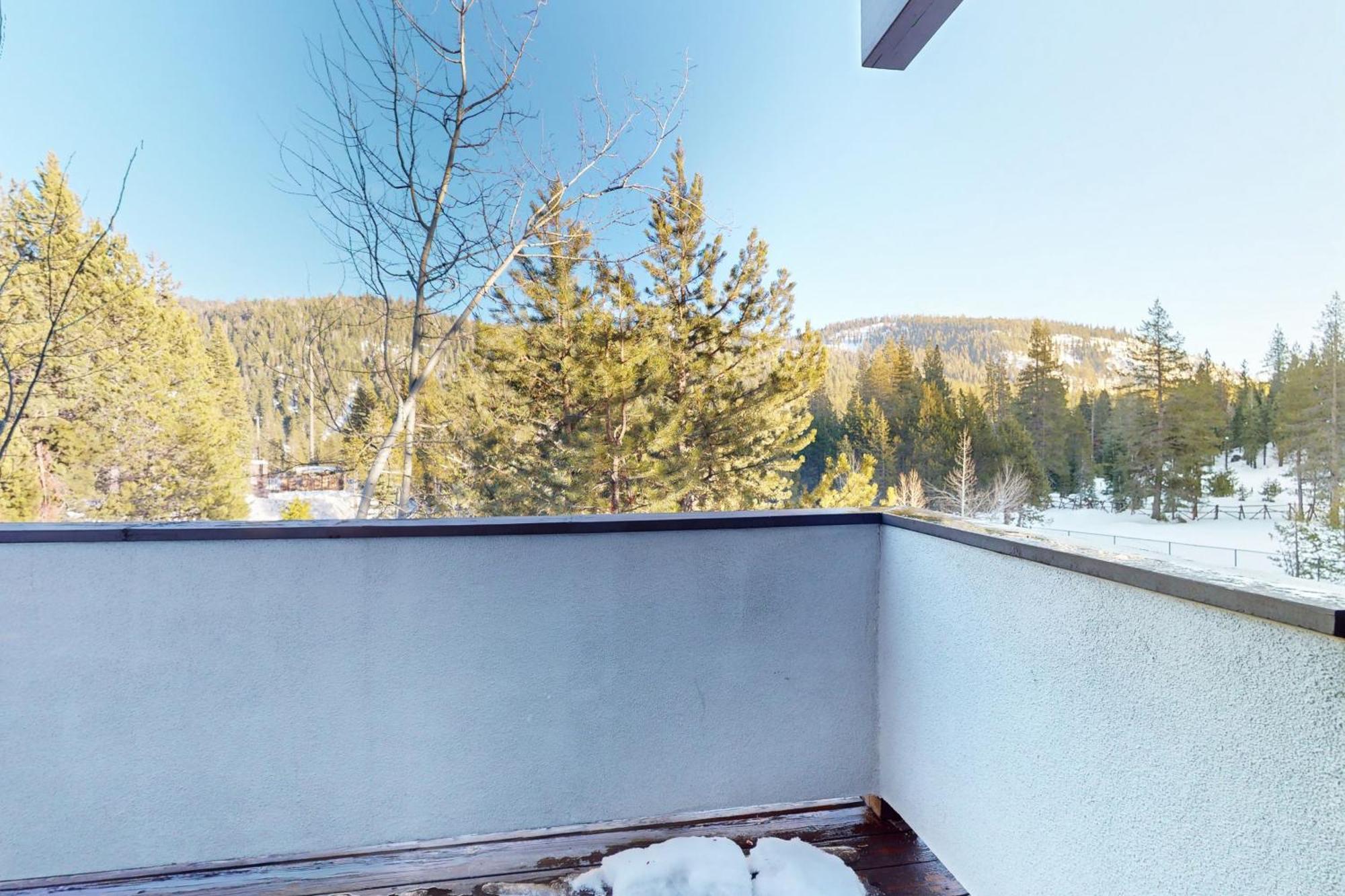 Squaw Valley Ski Flat โอลิมปิกแวลลีย์ ภายนอก รูปภาพ